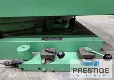 USED 1974 GIDDINGS & LEWIS HYDROSTATIC