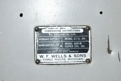 22" X 32" W.F. WELLS HORIZONTAL BANDSAW. STOCK #0133025