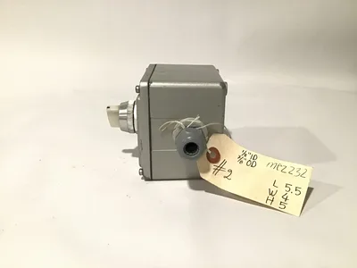Allen Bradley 1/2″ID 7/8″OD Relay