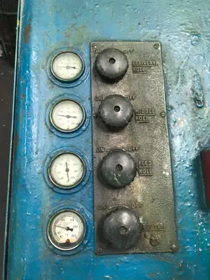 Cox 911 Triple M/S Roll Mill