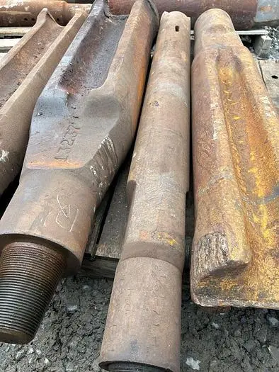 Used AFTERMARKET 55” LENGTH TOOL (CASING LIFTER?) FOR CABLE TOOL Tool Bits Pennsylvania US | East West Machinery & Drilling #1417491
