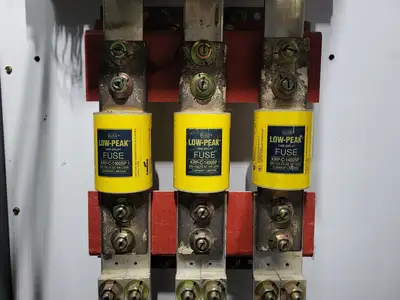 USED SQUARE D MODEL 6