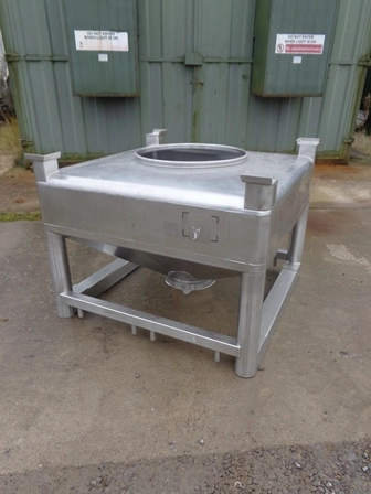 Used IBC 500 Litre Bins GB | Perry Equipment #120796