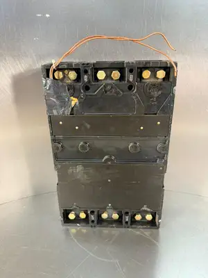 Square D MAL36450 CIRCUIT BREAKER 600V.ac 250v.dc MAL36450-1121 (12.6.4)