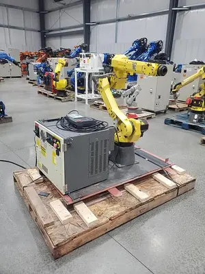 USED 2012 FANUC M-10IA