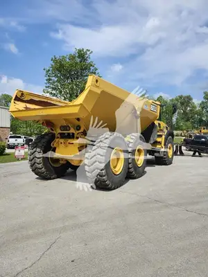 USED 2023 BELL B30E