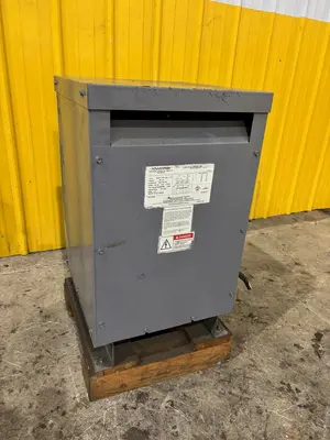 15 KVA POWERTRAN  240 <-> 208Y/120 VOLT ELECTRICAL TRANSFORMER: YOBRO #24046
