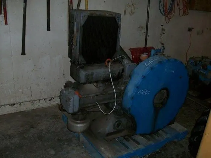 Used OILWELL E-20 RC SINGLE CYLINDER NATURAL GAS OILFIELD PUMP JACK ENGINE Gasoline Engines Saskatchewan CA | Chad Equipment #466740