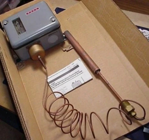 Johnson Controls A80ABA-2C Thermostat Temperature Control [New]