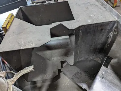 Used UNTHA QUAD SHAFT SHREDDER Shredders Pennsylvania US | Global Equipment International, LLC #1312906