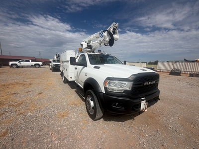 Used 2019 DODGE 5500 Bucket (boom) trucks Oklahoma US | OT Truck & Tractor Sales #1383444
