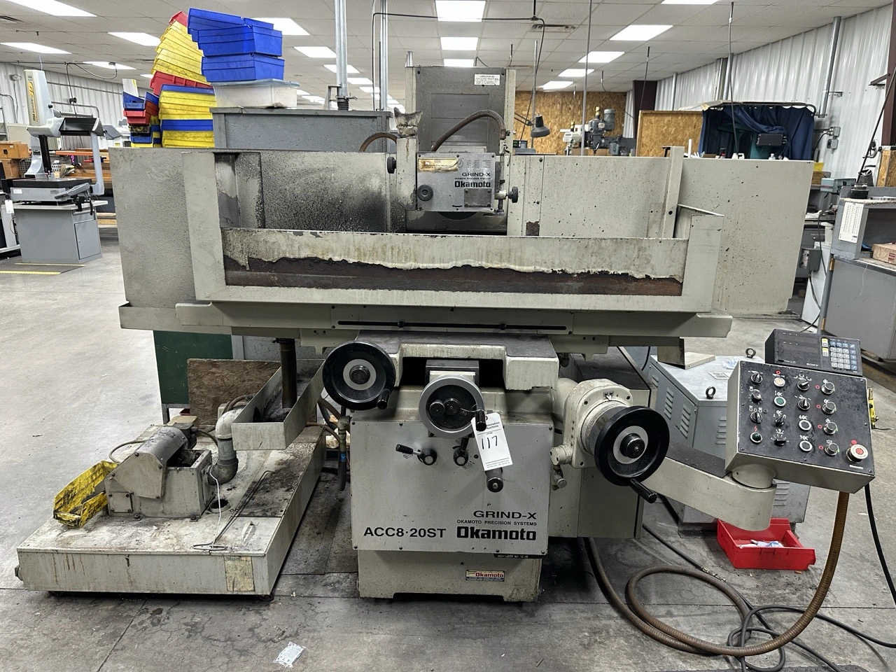 USED 1900 OKAMOTO ACC-8.20ST SURFACE GRINDER