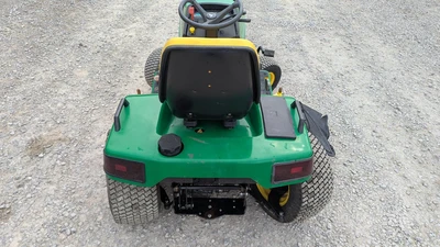 USED JOHN DEERE 425