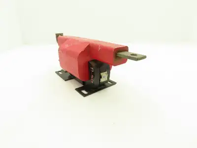 Allen Bradley 872D190G 04 Current Transformer 150-5 Ratio 5 KV 50-60 Hz