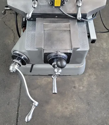 BRIDGEPORT Series 1 2 HP Mills, Vertical | Machinery Central (14)