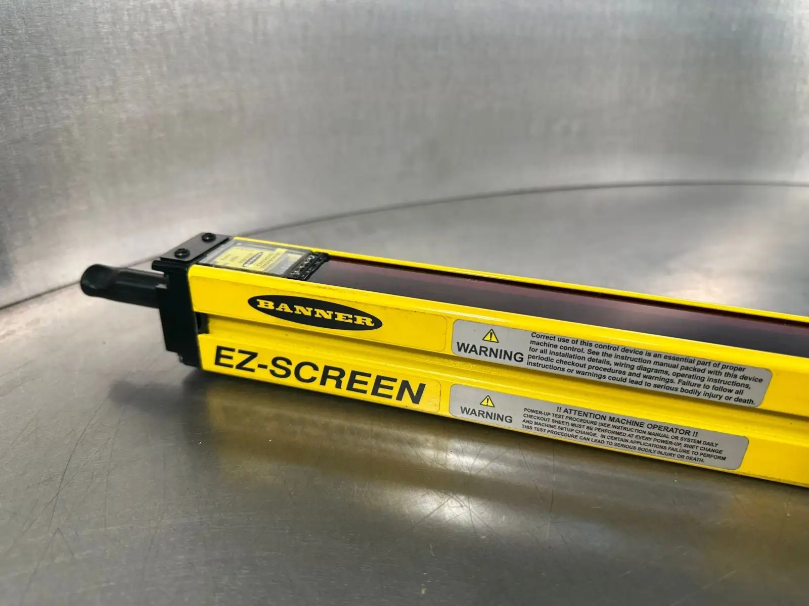 Banner SLSCR14-1050Q8 Ez-Screen 24Vdc ( 8.4.6)