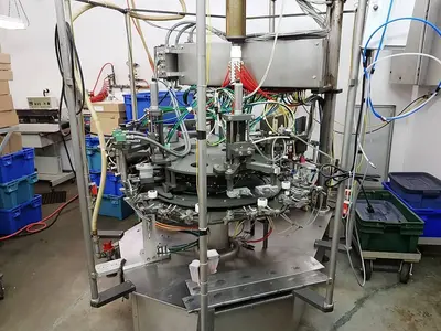 Vertical Pouch-Filling Machine