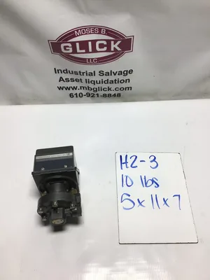 UNITED ELECTRIC J302K PRESSURE CONTROL SWITCH 0-80 WCD 225PSI