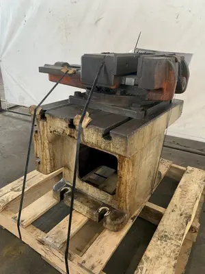 24" W X 18"D X 12 T CARLTON T-SLOTTED DRILL BOX TABLE. STOCK # 0996724