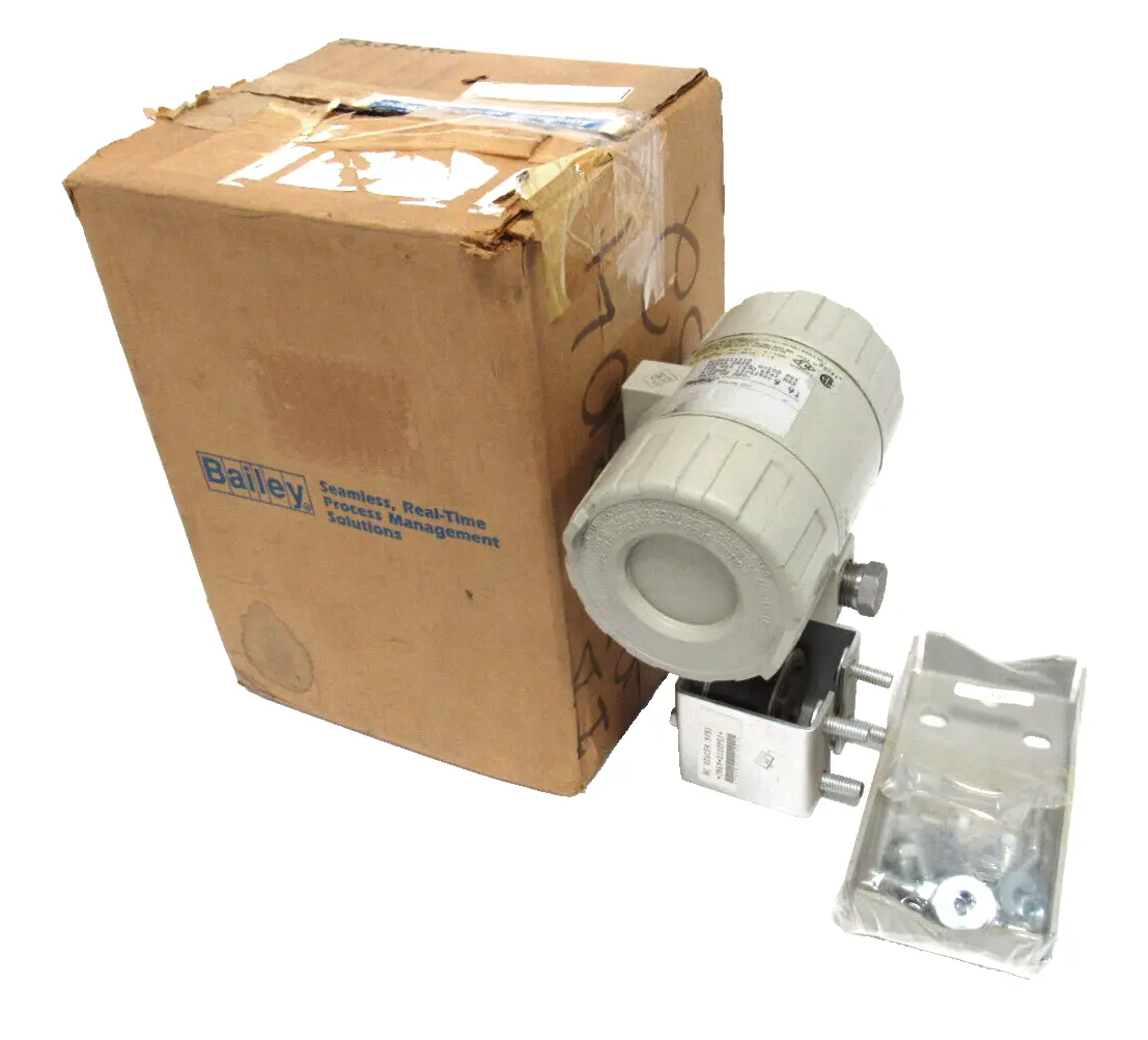 NEW BAILEY BC56211110 PRESSURE TRANSMITTER 0-100PSI