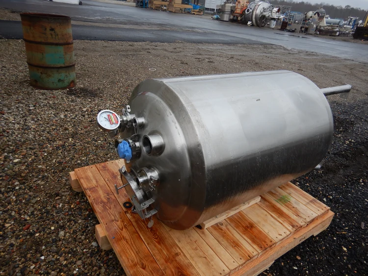 Used 1998 MARTIN PETERSEN COMPANY, INC. 25 GALLON Stainless Steel Tanks New Jersey US | Perry Equipment #118150