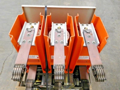 Used GE VB 7.2-500-3 Circuit Breakers Ohio US | Equipment Recovery Corp. #1330371