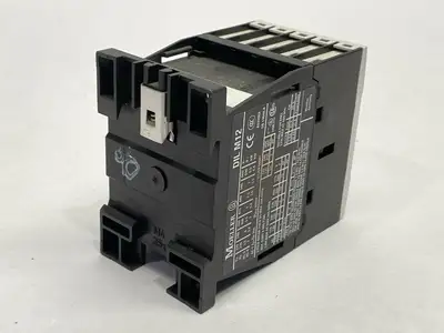 DIL M12-01 | Moeller  Contactor 3-Pole 12A 380-400VAC 24VDC -  Used