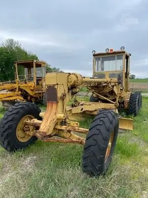 Used 1972 CATERPILLAR 12F Motor Graders Missouri US | Big D Heavy Equipment #1556968