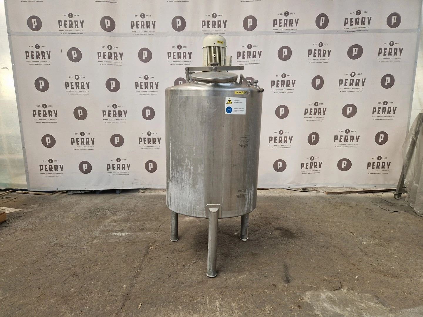 1,000 Litre Stainless Steel Vertical Mixing Tank