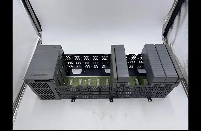 Used ALLEN-BRADLEY ALLEN-BRADLEY 1746-P2 SER C 1746-A2 SER B PLC Chassis | ND Industrial Surplus #1216193