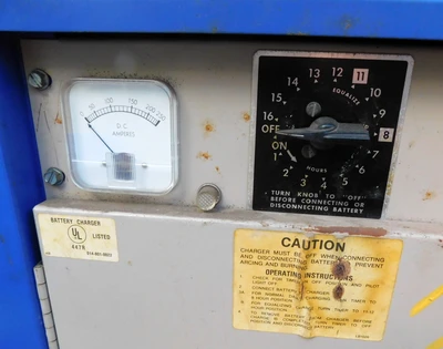 USED BATTERY CHARGER BATTERY CHARGER