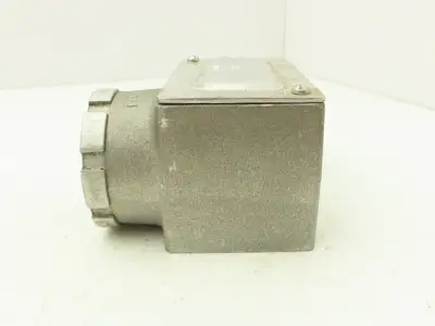 Kondu LD-6 Ridgid 1-1/2" Right Angle Conduit Outlet Box Lot of 4