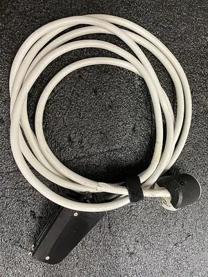 Pfeiffer Balzers TPH 180H U Turbo Molecular Pump With TCP 380 controller & Cable