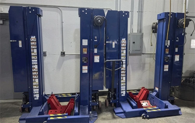 Used 2024 CHALLENGER LIFTS CLHM-190 Automotive Equipment Montana US | MachineryMax #1187313