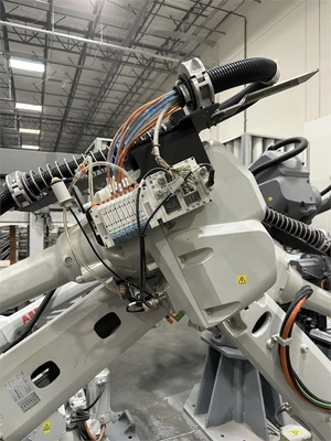 Used 2019 ABB IRB 4600 Robotics California US | MachineryMax #1462098