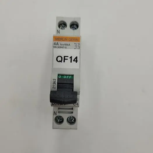 Used MERLIN GERIN MERLIN GERIN 4A CIRCUIT BREAKER DT40N Circuit Breakers | ND Industrial Surplus #1221331
