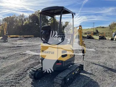 USED 2021 SHANTUI SE17