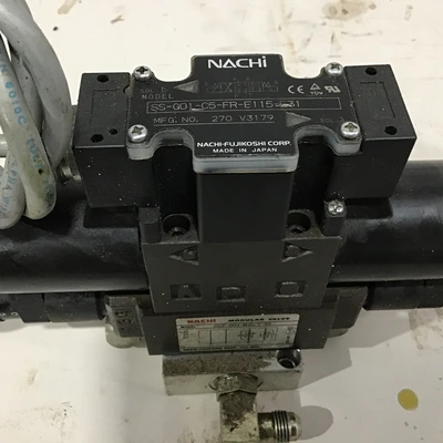 Nachi SS-G01-C5-FR-E115-31 Solenoid Operated Directional Control Valve