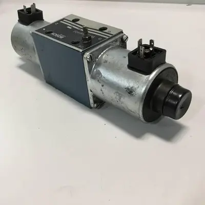 USED BOSCH 0 810 001 002