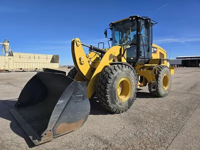 USED 2018 CATERPILLAR 926M