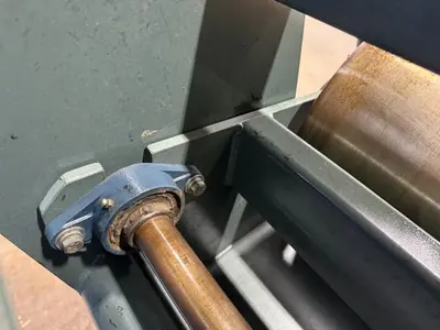 Unknown Pinch Roll