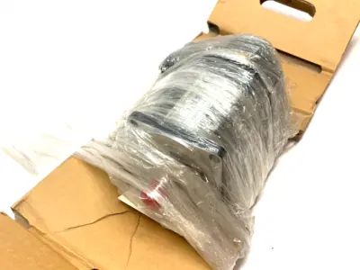NEW BOSCH REXROTH SYNCHRONOUS SERVO MOTOR