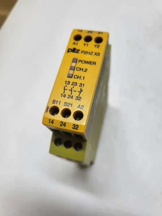Used PILZ PNOZ _UNKNOWN_ Relays & Switches | ND Industrial Surplus #1217636