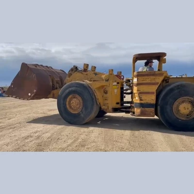 USED 1997 CATERPILLAR R1700G