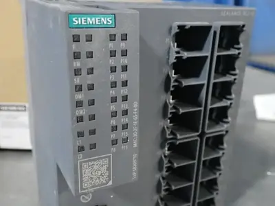 New | in-Stock SIEMENS 6GK52160BA002AC2 Network Switches Ohio US | HGR 24 #1069609
