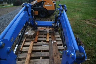 New | in-Stock 2021 NEW HOLLAND 715LU Front Loaders Pennsylvania US | Zimmerman Farm Service #1410254