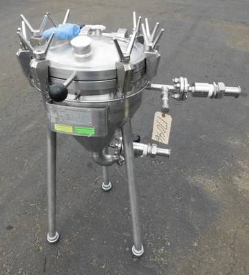 USED RICHARD STIHLER 7 GALLON CONE BOTTOM