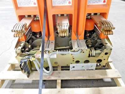 GE VB 7.2-500-3 Circuit Breakers | Equipment Recovery Corp. (6)