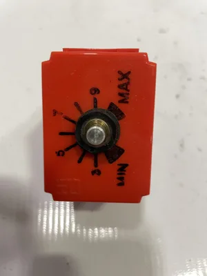 HI-G Electronics Top-1 Time Delay Relay 24V 0.3-10/3-80/10-300Sec -NIB