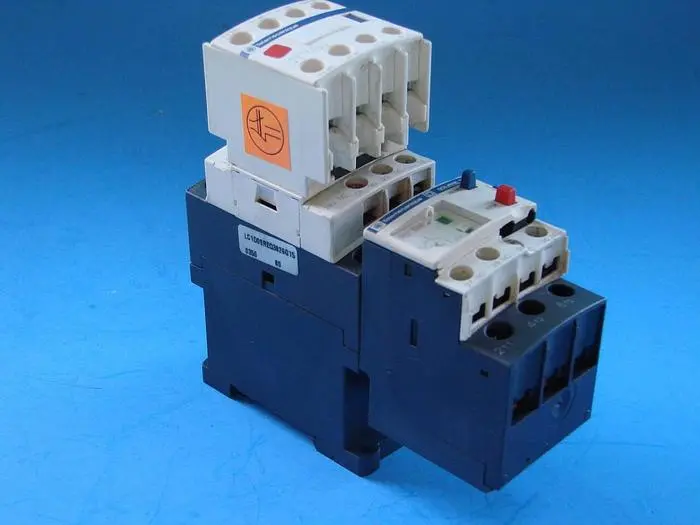 Used TELEMECANIQUE LC1D09REQ3826G15 PLC Contactors | Ideal Machinery #621697
